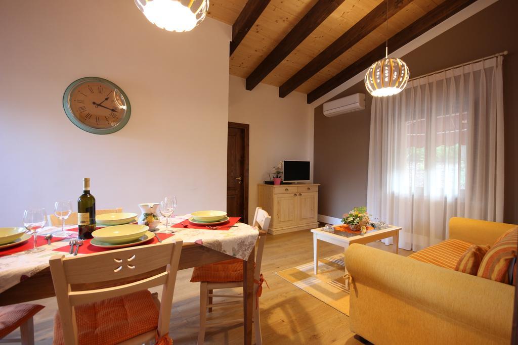 Residence Villa Rosi Laureana Cilento Extérieur photo