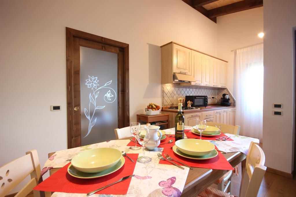 Residence Villa Rosi Laureana Cilento Extérieur photo